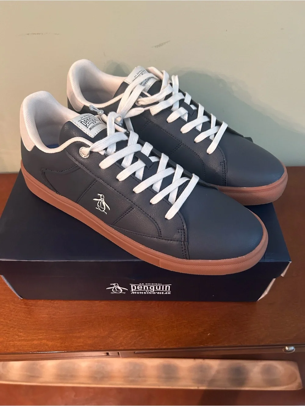 NWT Original Penguin Garret Sneaker - Navy Leather